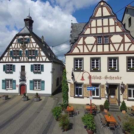 Hotel Zur Schloss-Schenke Neuwied Dış mekan fotoğraf